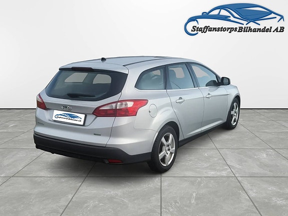 Ford Focus 5 of 5