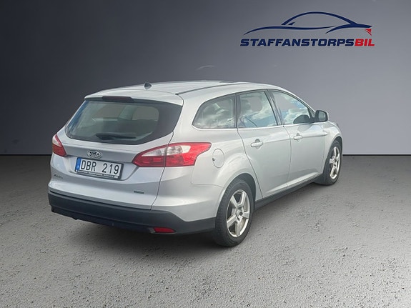 Ford Focus 5 of 13