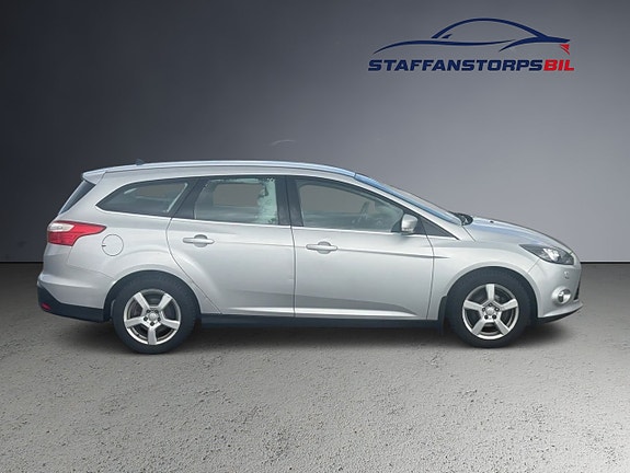 Ford Focus 4 of 13
