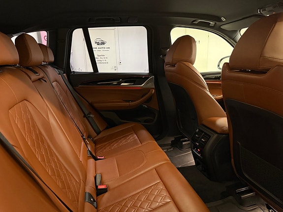 BMW X3 14 of 30