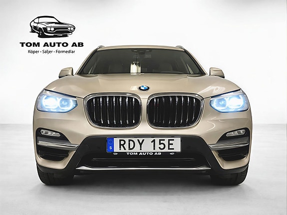 BMW X3 2 of 5