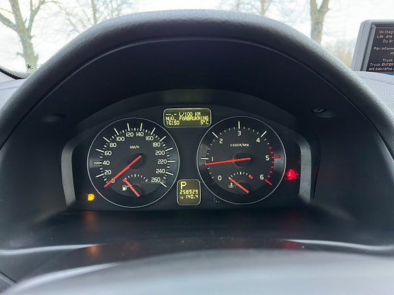 Volvo V50 15 of 15