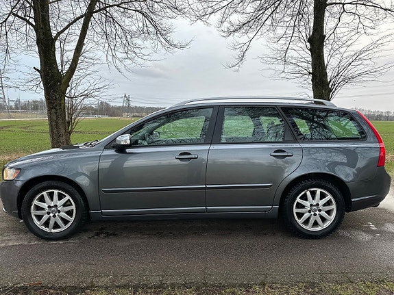 Volvo V50 7 of 15