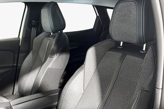 Peugeot 3008 6 of 18