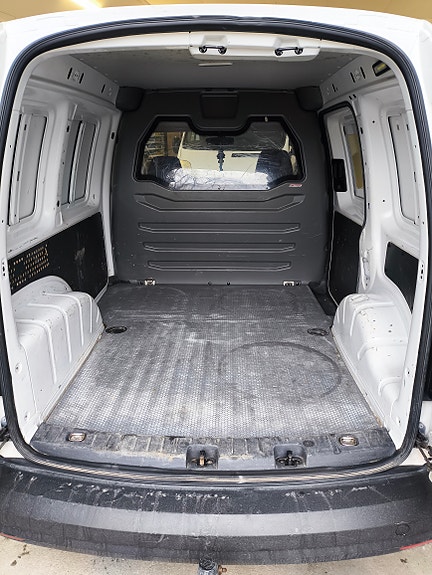 Volkswagen Caddy 5 of 5