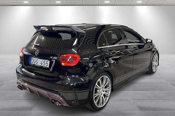 Mercedes-Benz A200 3 of 5