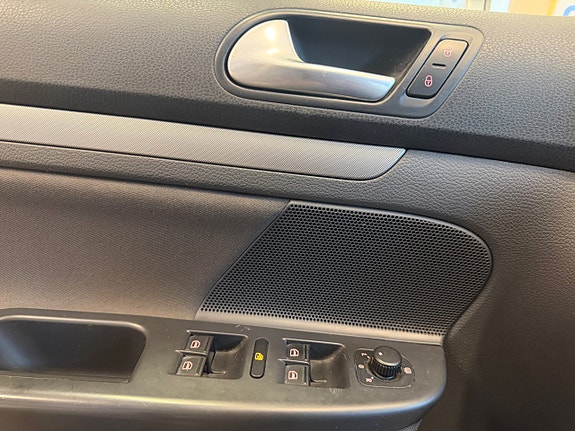 Volkswagen Golf I 13 of 15