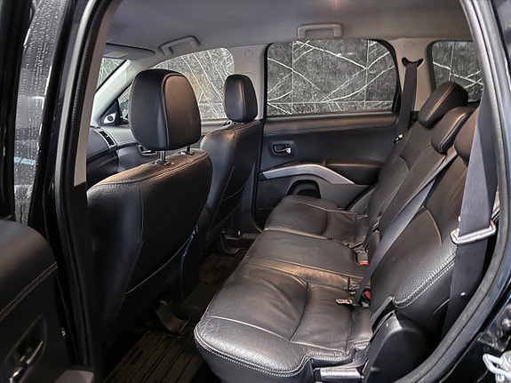 Mitsubishi Outlander 10 of 18