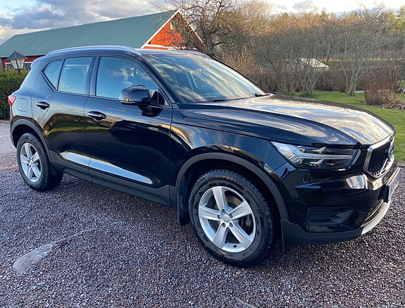 Volvo XC40 5 of 5