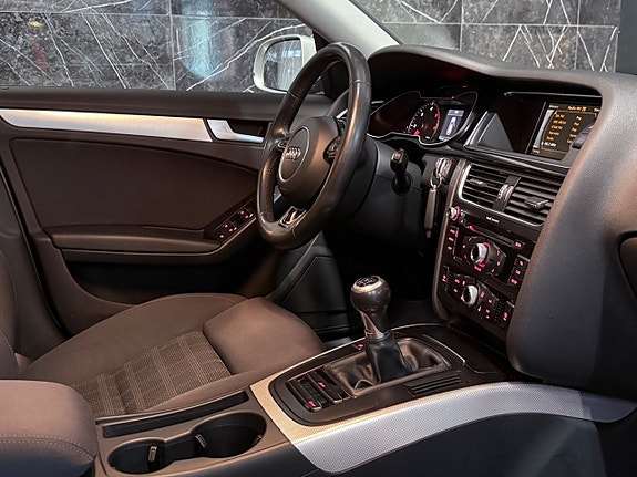 Audi A4 15 of 18