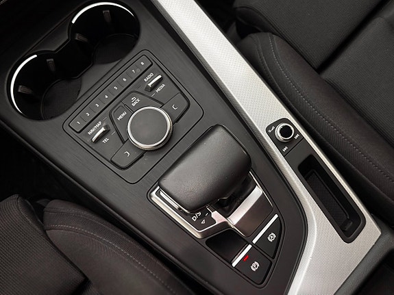 Audi A4 20 of 29