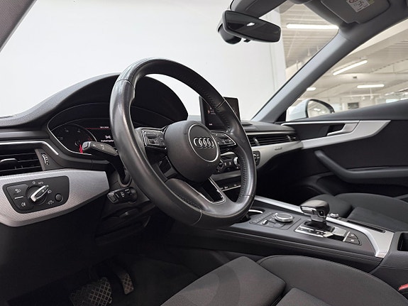 Audi A4 17 of 29