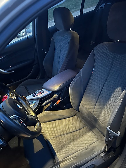 BMW 120d 5 of 5