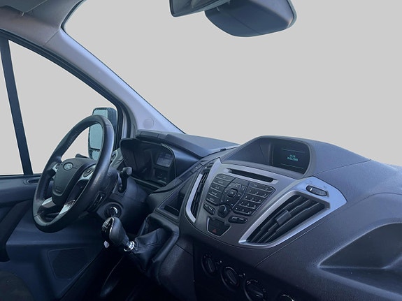 Ford Transit Custom 5 of 8