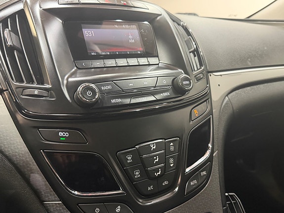 Opel Insignia 11 of 13