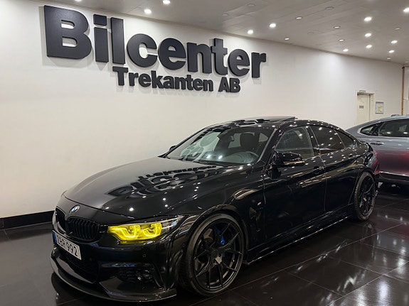 BMW 440i 2 of 5