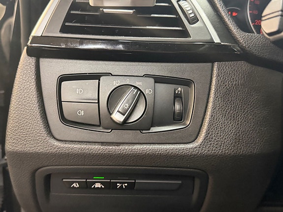 BMW 440i 16 of 18