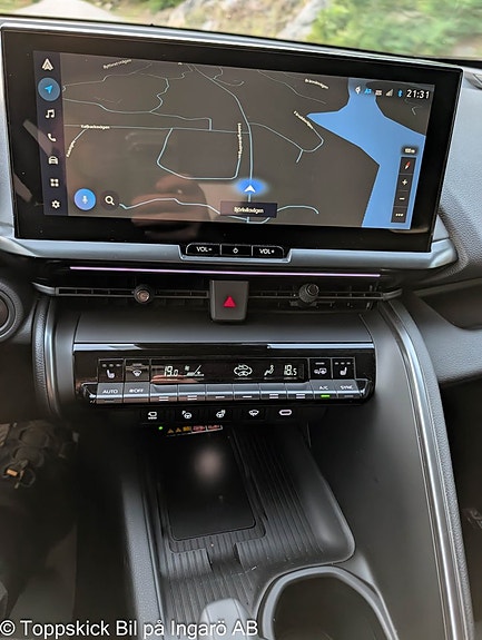 Toyota C-HR 27 of 27
