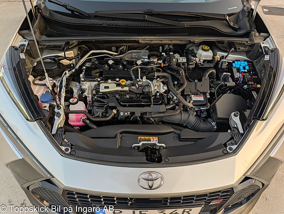 Toyota C-HR 17 of 27