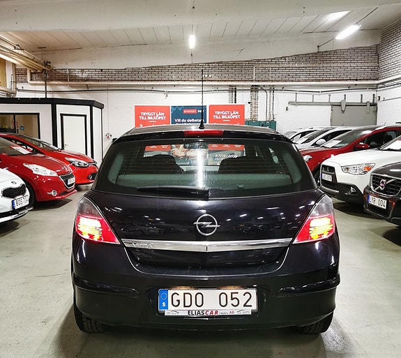 Opel Astra 6 of 16