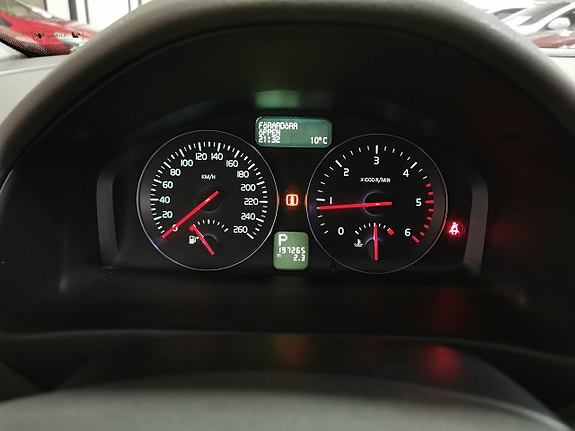 Volvo V50 13 of 17