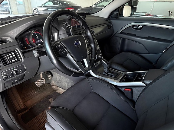 Volvo XC70 13 of 26