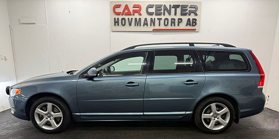Volvo V70 2 of 20
