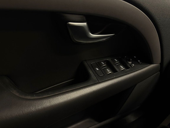 Volvo V70 15 of 20