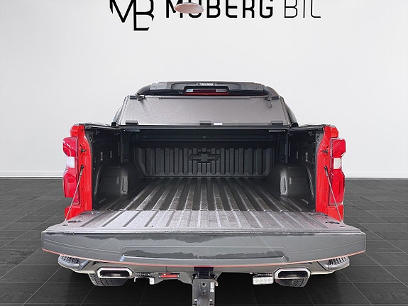 Chevrolet Silverado 1500 7 of 23