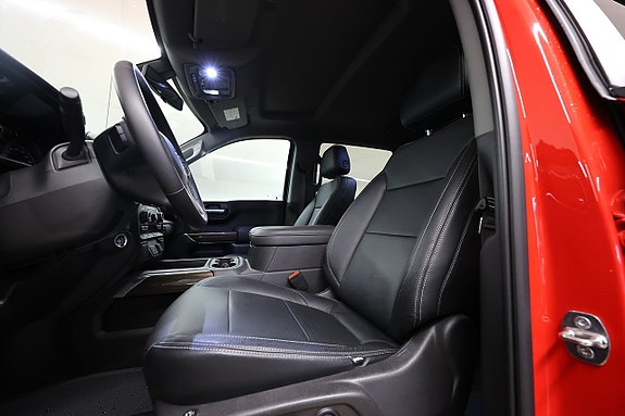 Chevrolet Silverado 1500 16 of 22