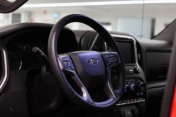 Chevrolet Silverado 1500 18 of 22