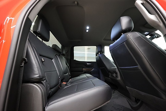 Chevrolet Silverado 1500 12 of 22