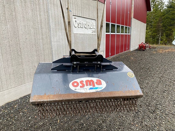 Osma Klipphuvud till grävare