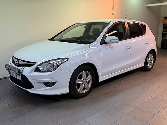 Hyundai i30 5 of 5