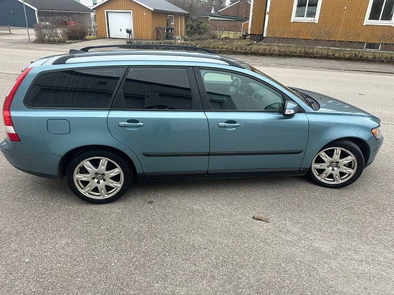 Volvo V50 6 of 10