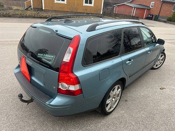 Volvo V50 8 of 10