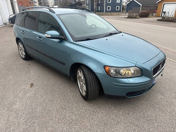 Volvo V50 5 of 10