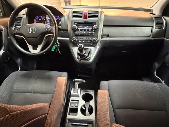 Honda CR-V 8 of 10
