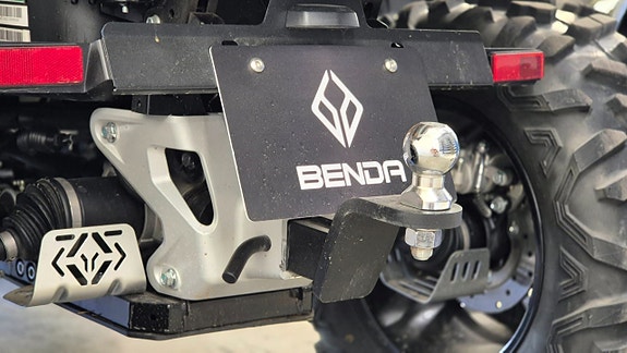 -- Exklusiv förvisning! Benda Redstone 550 R2 V-twin – Testa den i Nynäshamn NU! 8 of 11