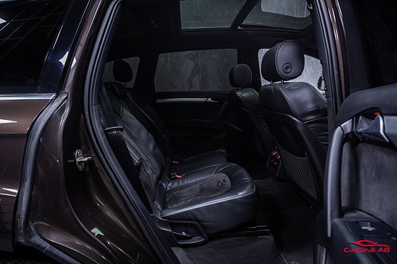 Audi Q7 16 of 30