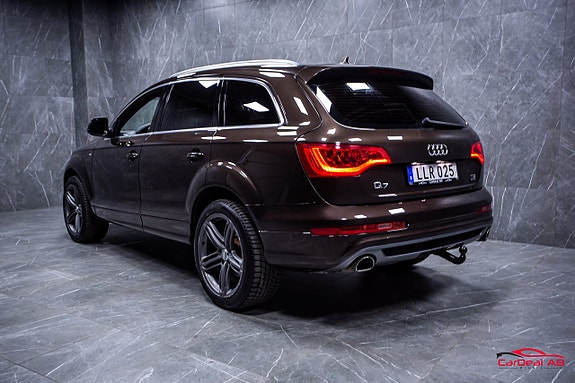 Audi Q7 5 of 5