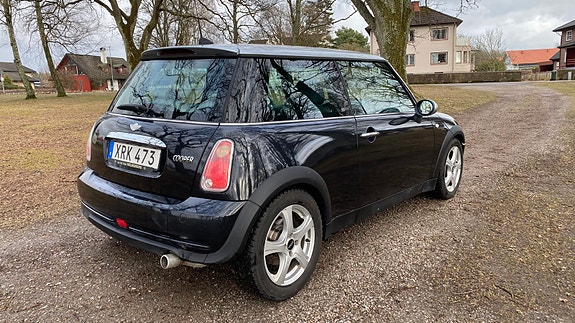 MINI Cooper 5 of 5