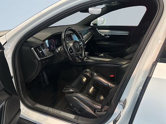 Volvo V90 Cross Country 7 of 20