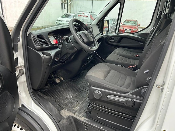 Iveco Daily 11 of 13