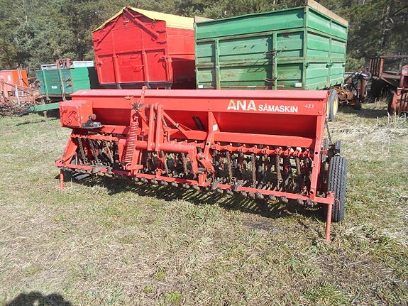 såmaskin med frölåda