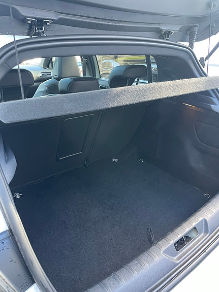 Peugeot 308 7 of 7