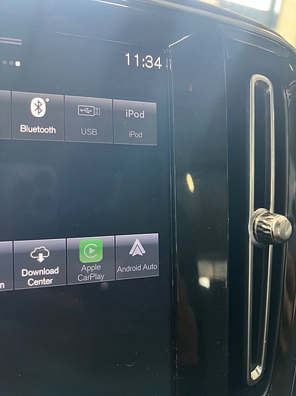 Volvo XC40 20 of 24
