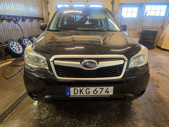 Subaru Forester 2 of 5