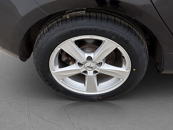 Volvo V40 26 of 27
