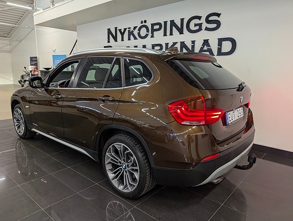 BMW X1 3 of 5